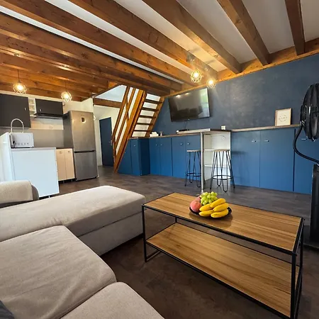 דירה Duplex Cosy *